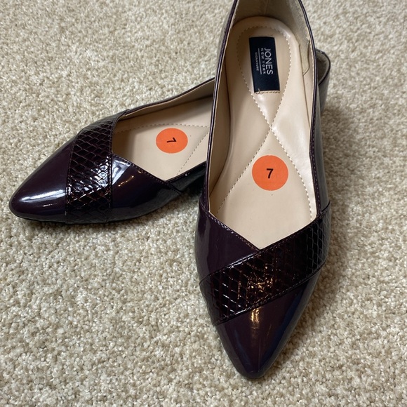 Jones, New York chocolate brown dressy flats - Picture 1 of 9